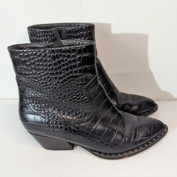 Something Navy Wesley Crocodile Embossed Leather Black Booties Boots Women's 6 - Picture 3 of 8
